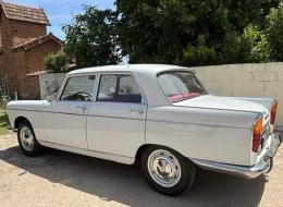 Peugeot 404 Luxe