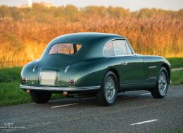 Aston Martin DB 2