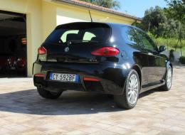 Alfa Roméo 147 GTA Manuale