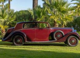 Rolls-Royce Phantom III Saloon Park Ward V12