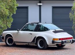 Porsche 911 3.2 TARGA SONAUTO 168mkms Carnet & Histo complet