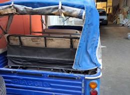 Piaggio Triporteur Ape Calessino