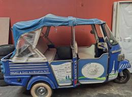 Piaggio Triporteur Ape Calessino