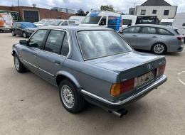 BMW Série 3 318i