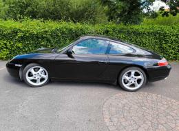 Porsche 996 Carrera 4