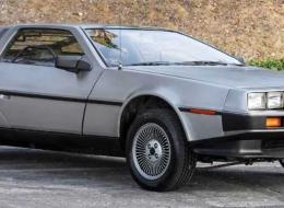 De Lorean DMC 12
