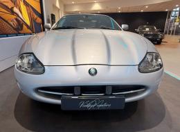 Jaguar XK8 V8 4.0 Coupé