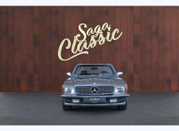 Mercedes-Benz SL 560 (R107)