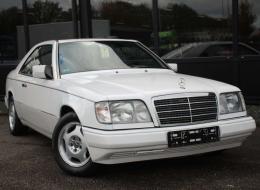 Mercedes-Benz CE 220