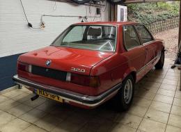 BMW Série 3 320