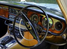 Daimler Sovereign 4.2 Série 1