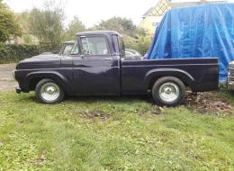 Ford Pick-up F100