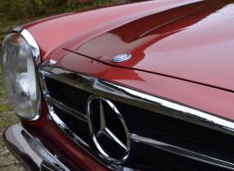Mercedes-Benz SL 230 Pagode