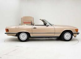 Mercedes-Benz SL 300 + Hardtop '88 CH82888
