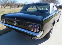 Ford Mustang V8 Pony pack full black