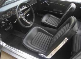 Ford Mustang V8 SPORT
