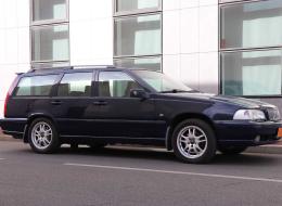 Volvo V70 AWD