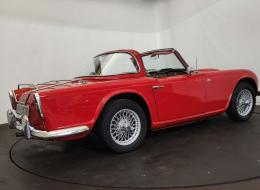 Triumph TR4