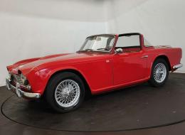 Triumph TR4