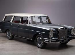 Mercedes-Benz 230 S