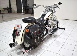 Moto Harley Davidson Heritage Springer
