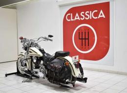 Moto Harley Davidson Heritage Springer