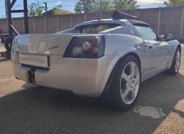 Opel Speedster 2.2 147 ch