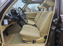 Mercedes-Benz 240 D