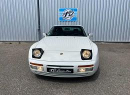 Porsche 944 S2