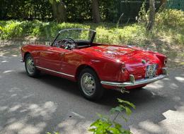 Alfa Roméo Giulietta Spider 750D