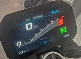 Moto BMW F900R 105cv