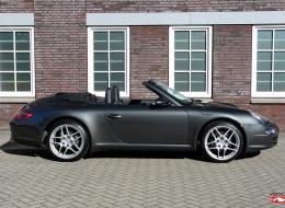 Porsche 997 Carrera 'Schiefergrau' - Manual and sport exhaust!
