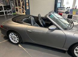 Porsche 996 Carrera 4 Cabriolet