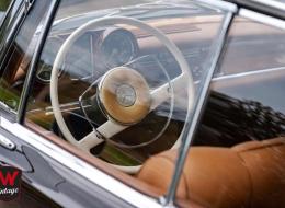 Mercedes-Benz SE 220 Coupé (W111)