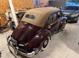 Renault 4 CV D&eacute;couvrable