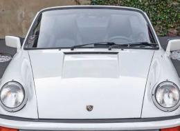 Porsche 911 Carrera 