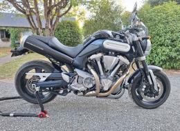 Moto yamaha MT 01