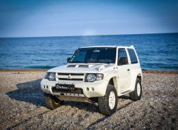 Mitsubishi Pajero Evolution V55W