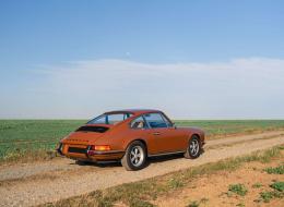Porsche 911 S 2.4L