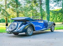 Bugatti Type 57  Cabriolet Dandy par Henri Chapron 