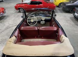 Ford Super Deluxe Cabriolet