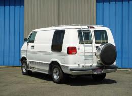 Dodge Ram Van V6