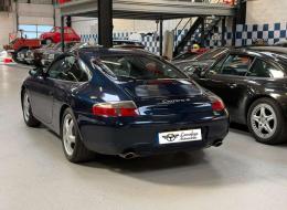Porsche 996 Carrera 4