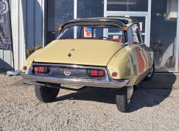 Citroen DS 19