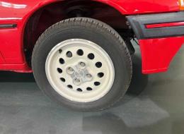 Peugeot 205 moteur 1.9 L (GTi) boite automatique