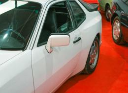 Porsche 944 S2