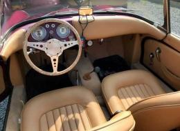 Fiat 1100 TV spider (  Avec les sièges pivotants ! )