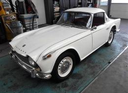 Triumph TR4 Surrey top!