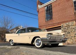 Chrysler New Yorker coupe