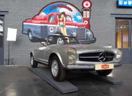 Mercedes-Benz SL 280 Pagode